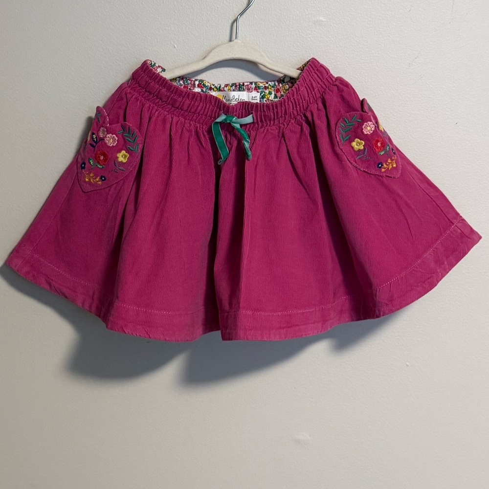 Mini Boden Bright Fuchsia Embroidered Pocket Circle Skirt, Size 3-4Y